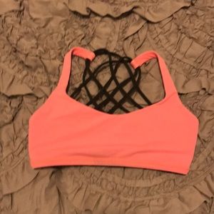 Lululemon free to be wild size 6 coral and green